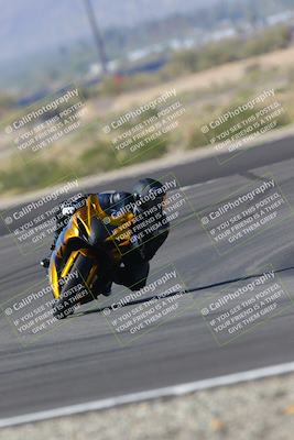 media/Nov-06-2022-SoCal Trackdays (Sun) [[208d2ccc26]]/Turn 11 (10am)/